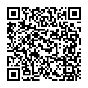 Se7en virus QR code